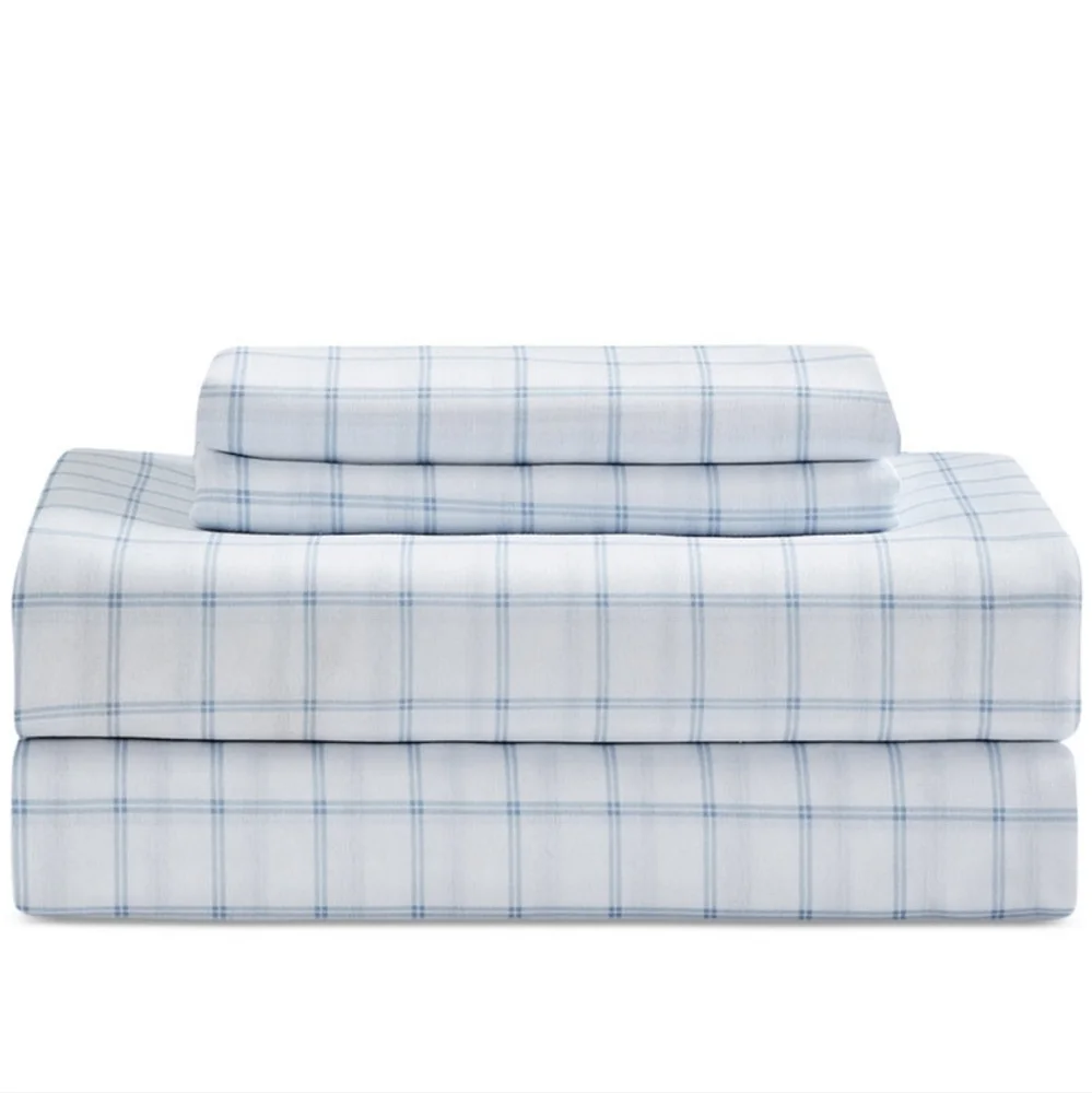 SUPER SALE ** BRAND NEW IN BAG ** Floral Blue and White Comforter 8PC Set